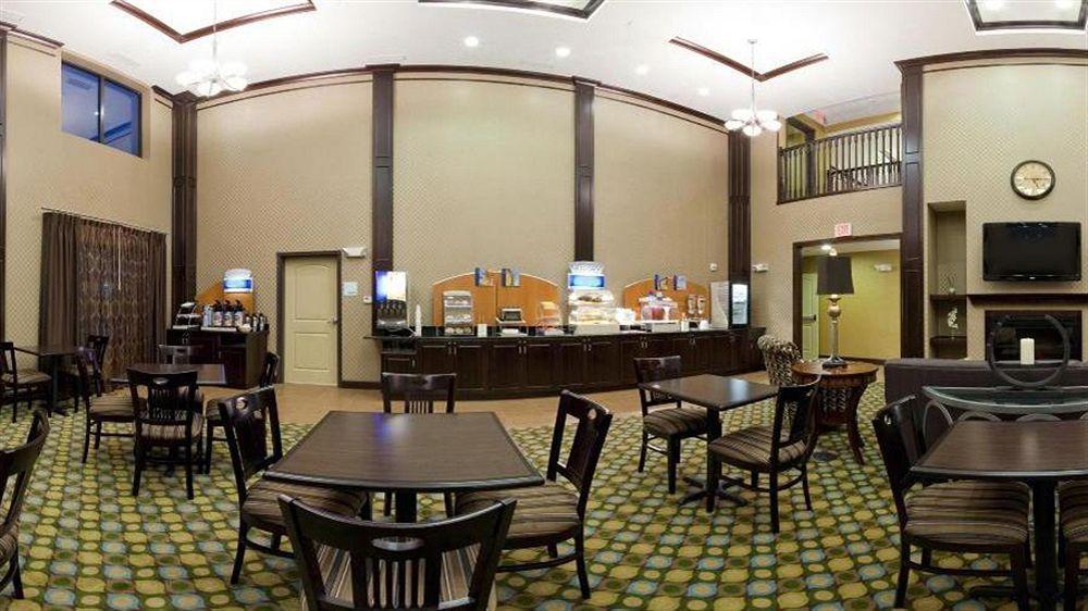 Holiday Inn Express And Suites Limerick - Pottstown By Ihg Exterior photo